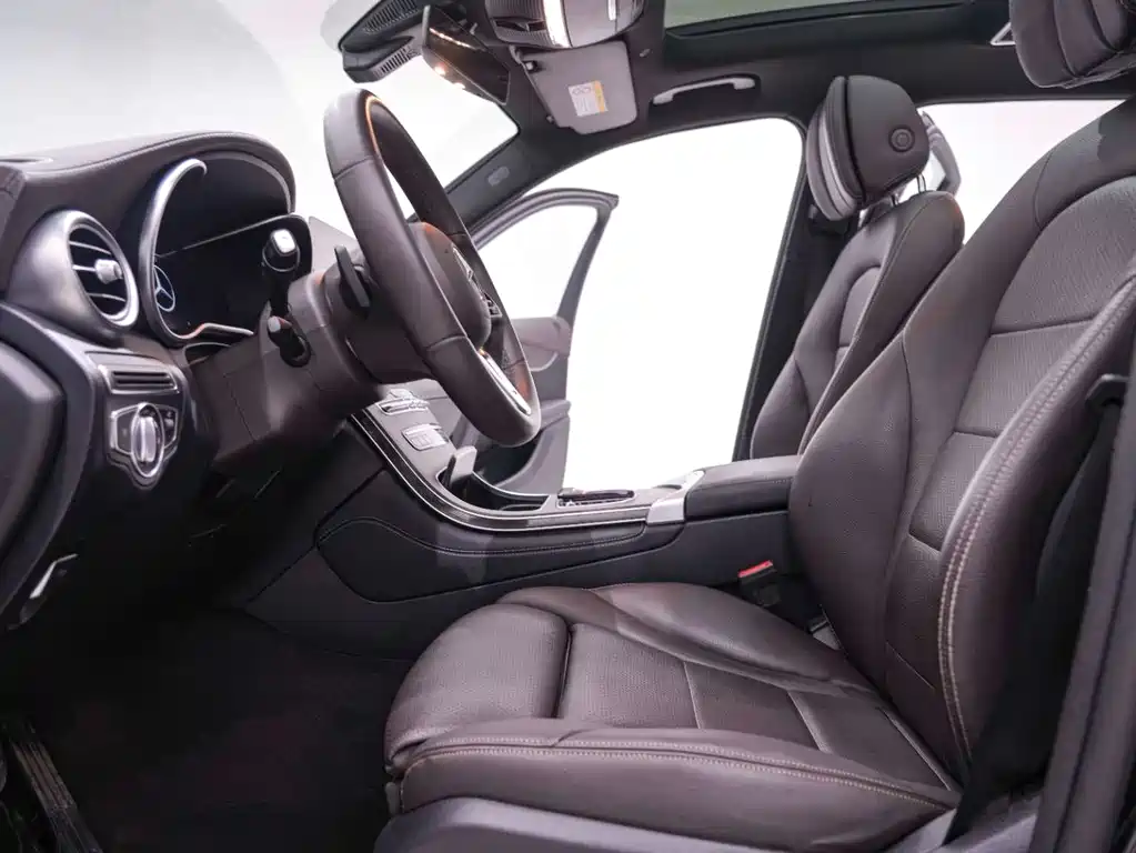 Mercedes-Benz GLC 2020 — фото 20