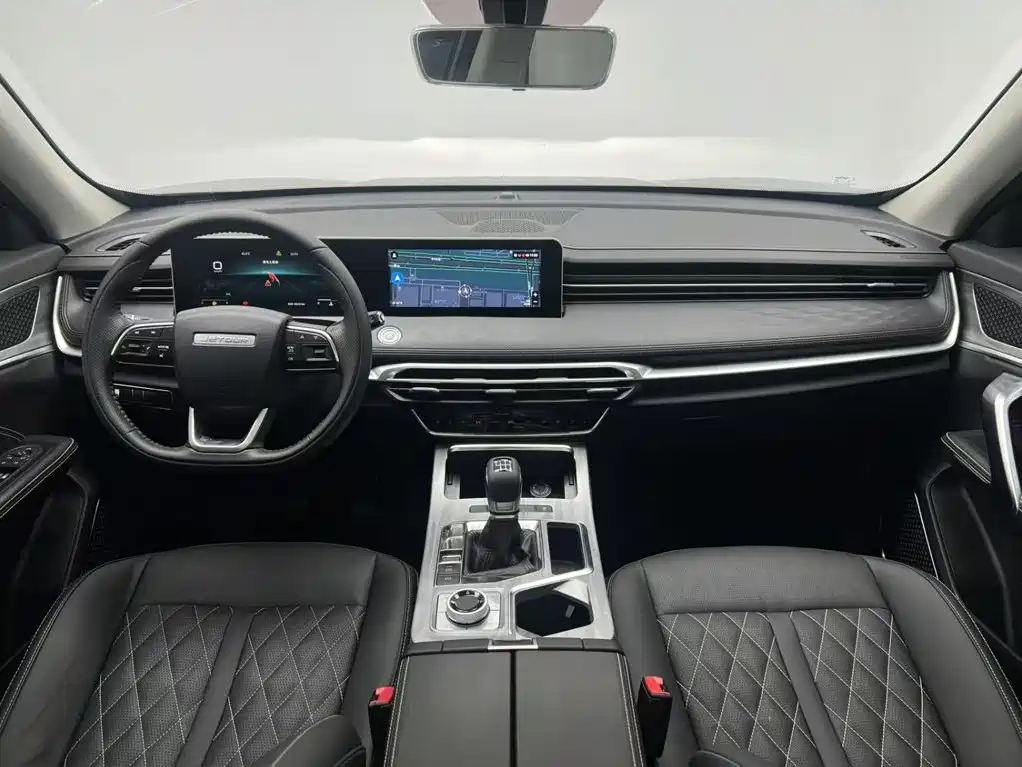 Jetour X70 PLUS 2022 — фото 17