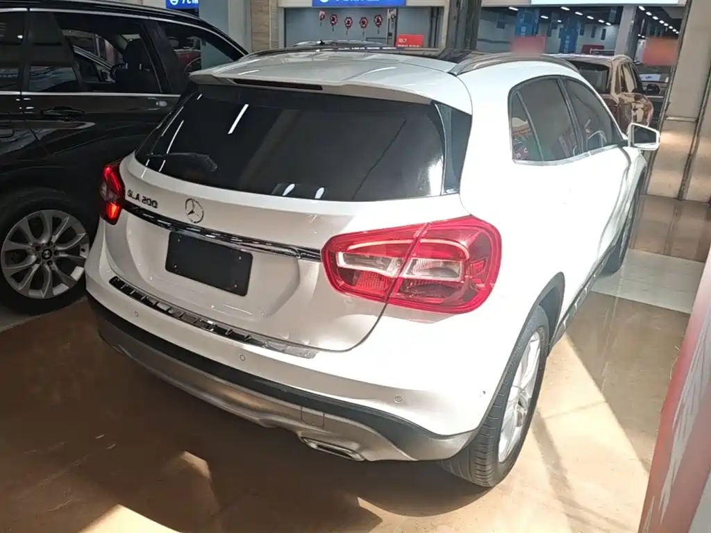 Mercedes-Benz GLA 2017 — фото 7
