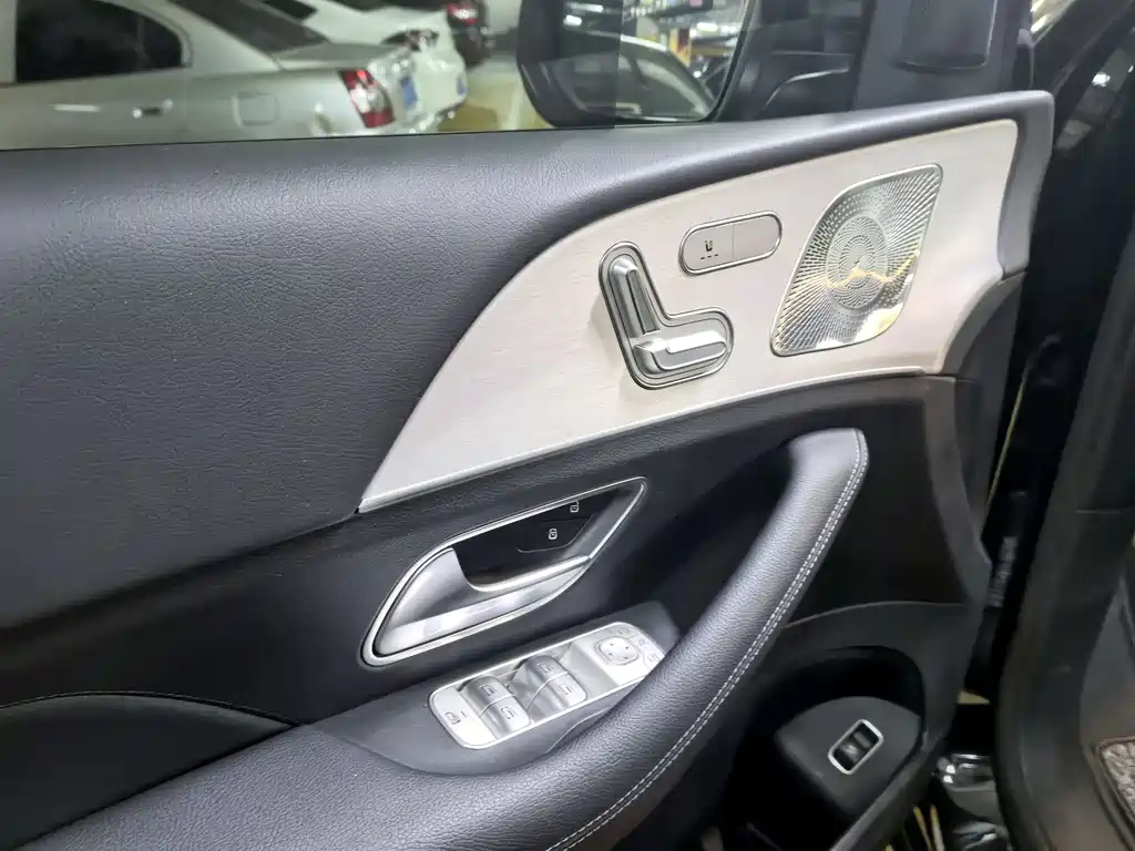 Mercedes-Benz GLE Coupe 2023 — фото 14