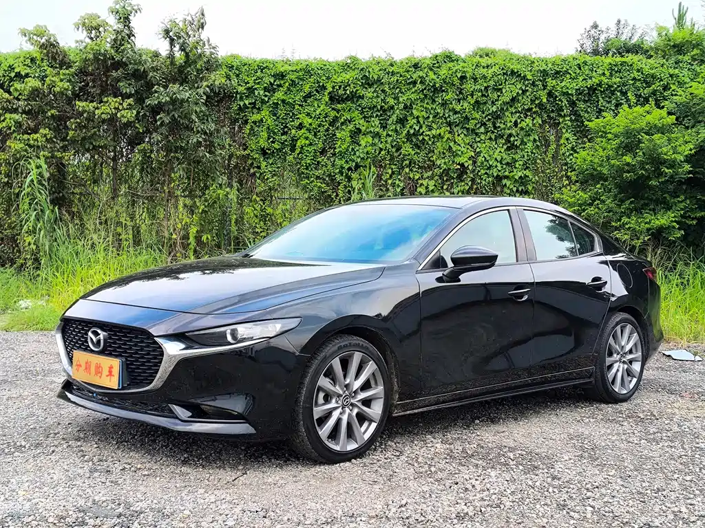 Mazda 3 Axela 2021