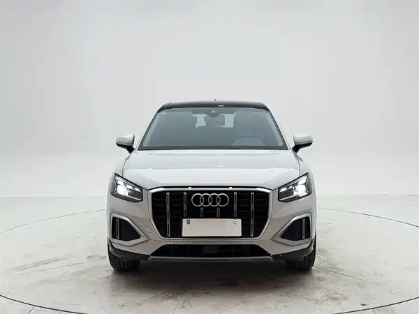 Audi Q2L 2022