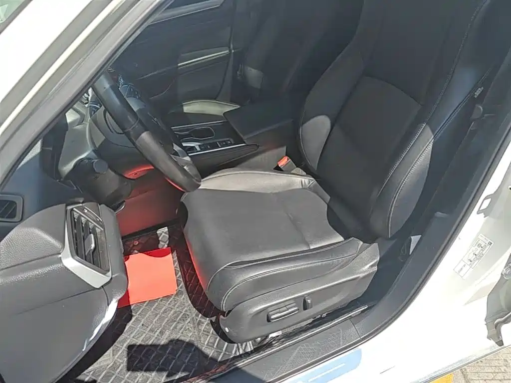 Honda Accord 2021 — фото 15