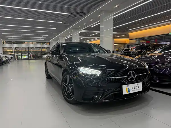 Mercedes-Benz E-Class 2023