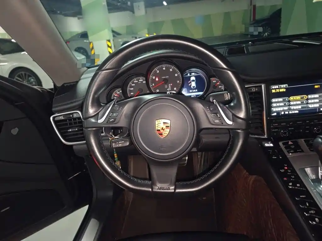 Porsche Panamera 2016 — фото 3