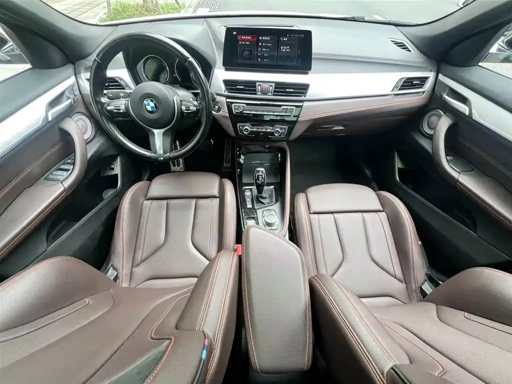 BMW X2 2022 — фото 15