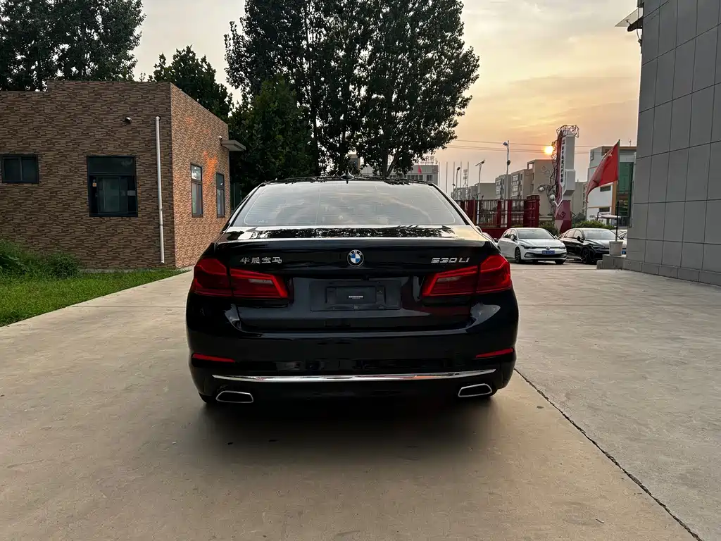 BMW 5 Series 2020