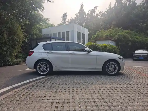 BMW 1 Series 2018