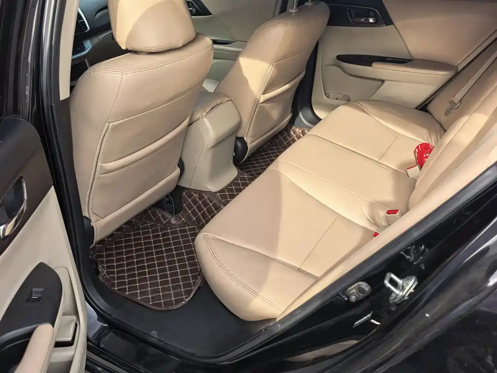 Honda Accord 2015 — фото 7
