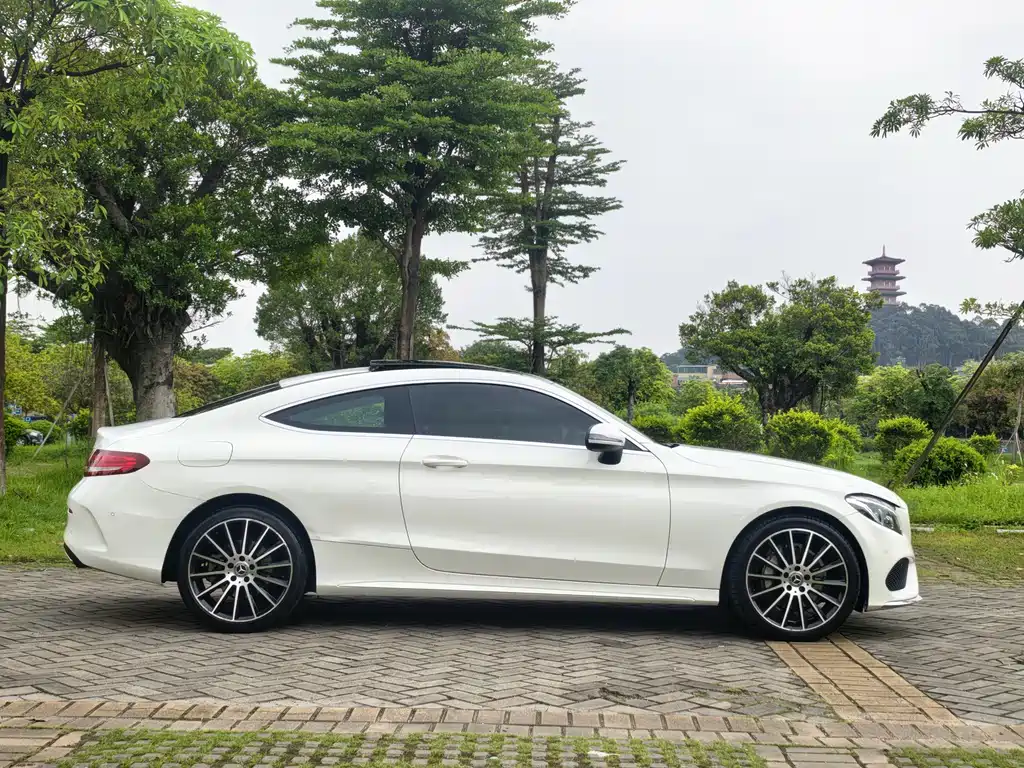 Mercedes-Benz C-Class 2017 — фото 4
