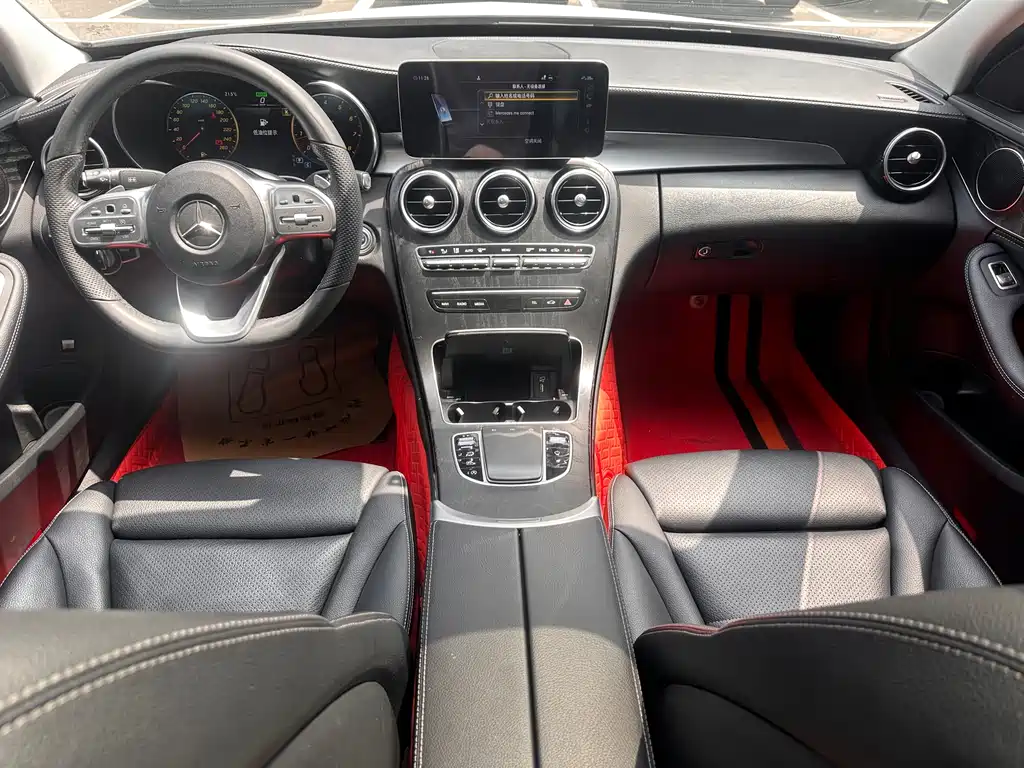 Mercedes-Benz C-Class 2019 — фото 7