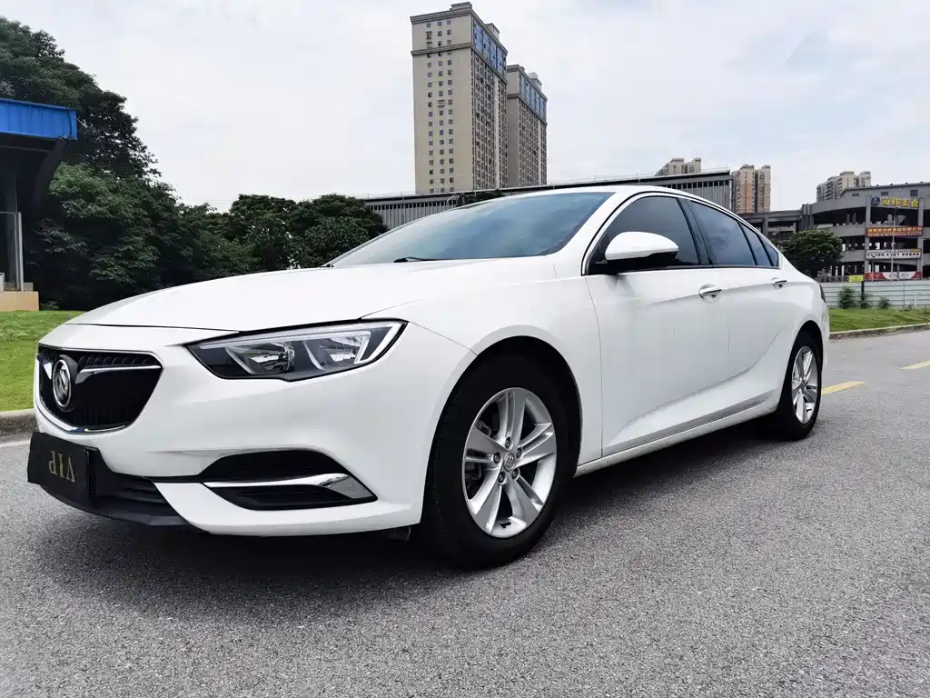 Buick Regal 2018