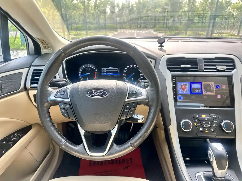Ford Mondeo 2014 — фото 10
