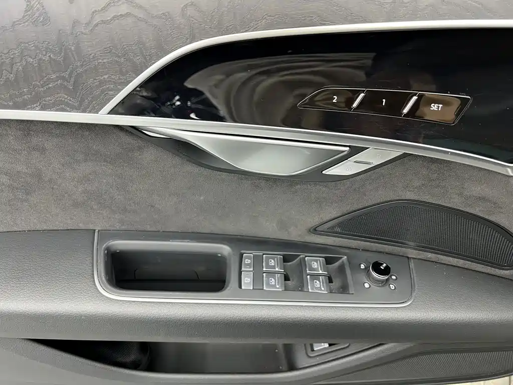 Audi A8 2021