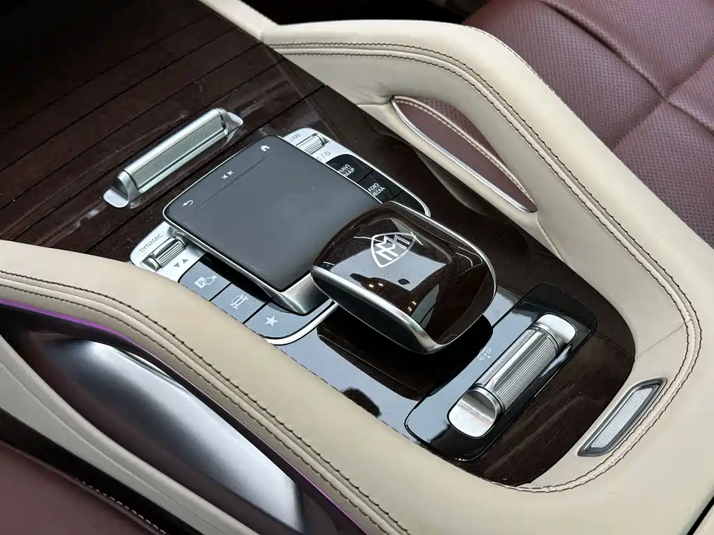 Mercedes-Benz GLS 2021 — фото 19