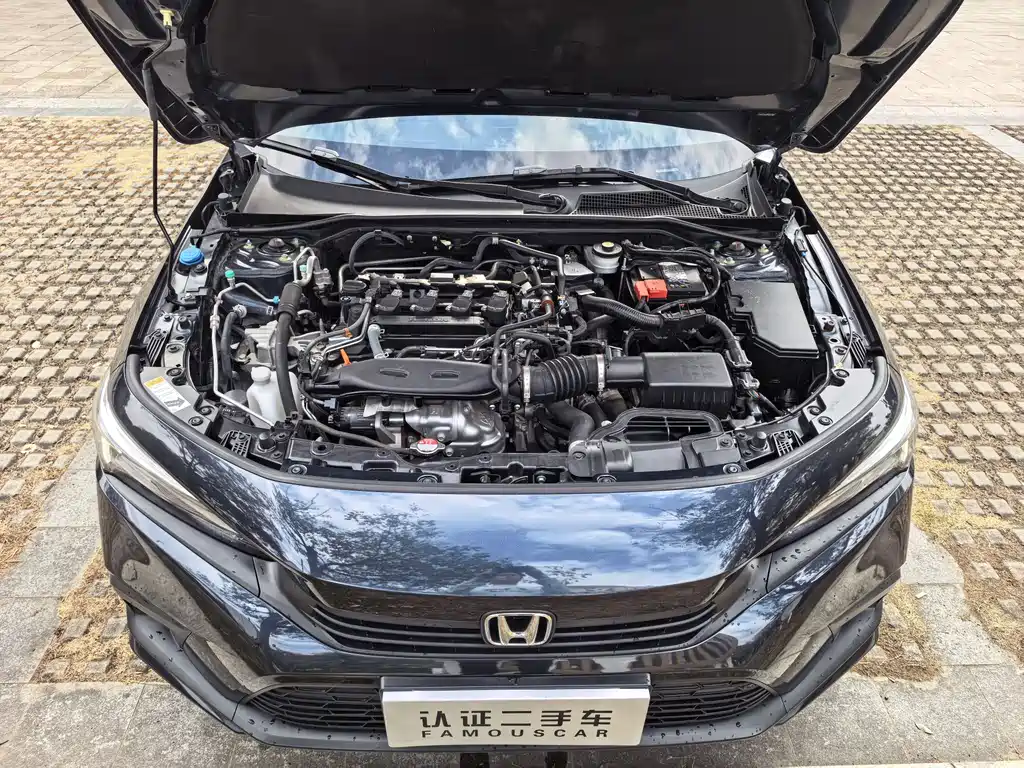 Honda Civic 2023 — фото 15