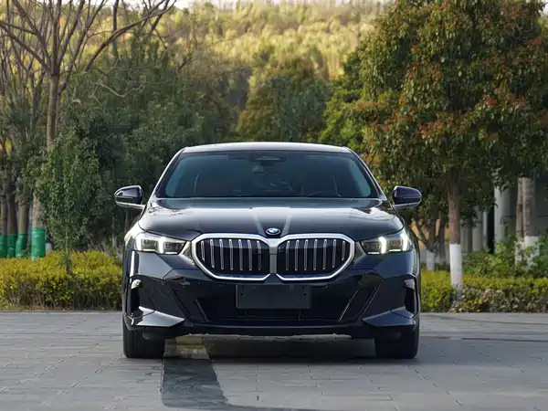 BMW 5 Series 2024