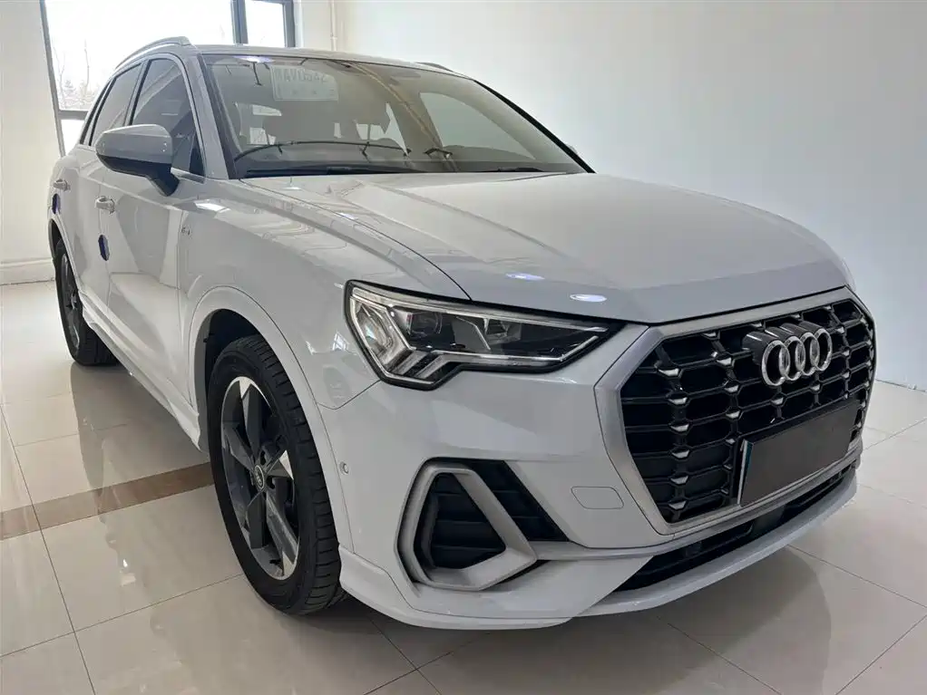 Audi Q3 2023