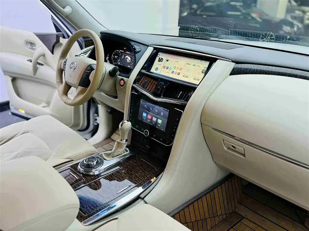 Nissan Patrol 2018 — фото 10