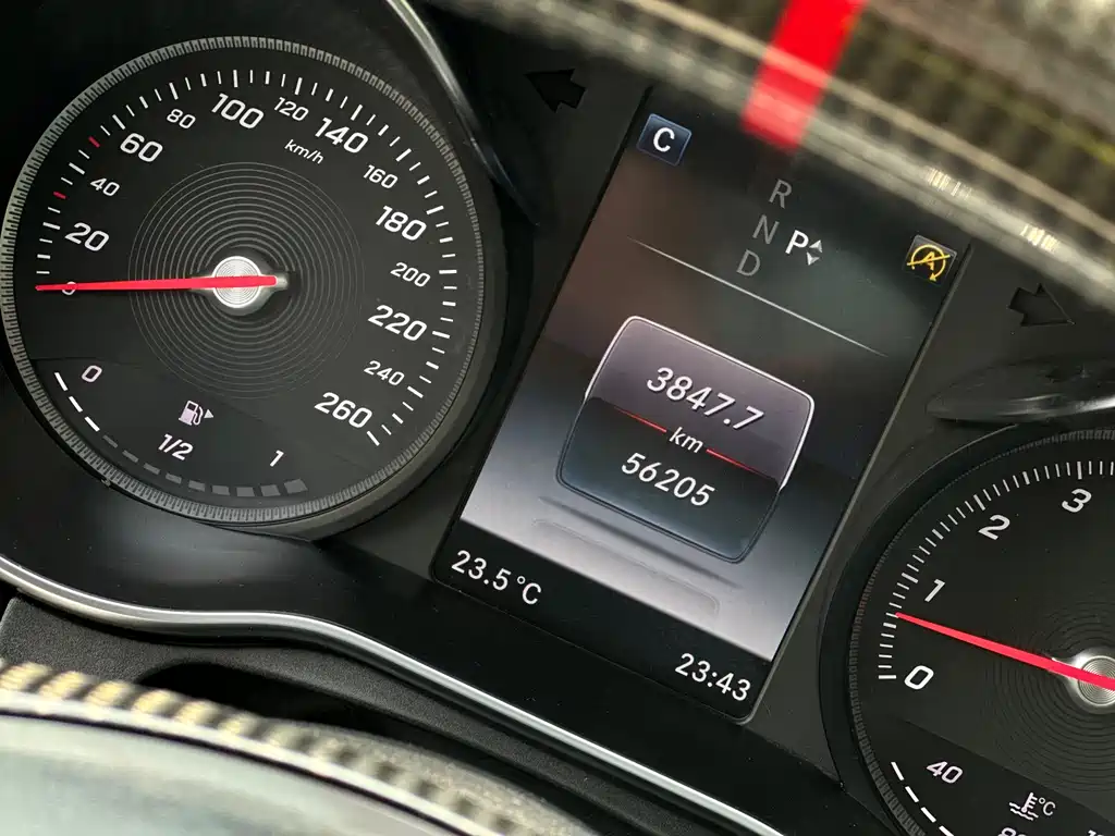 Mercedes-Benz C-Class 2016 — фото 16