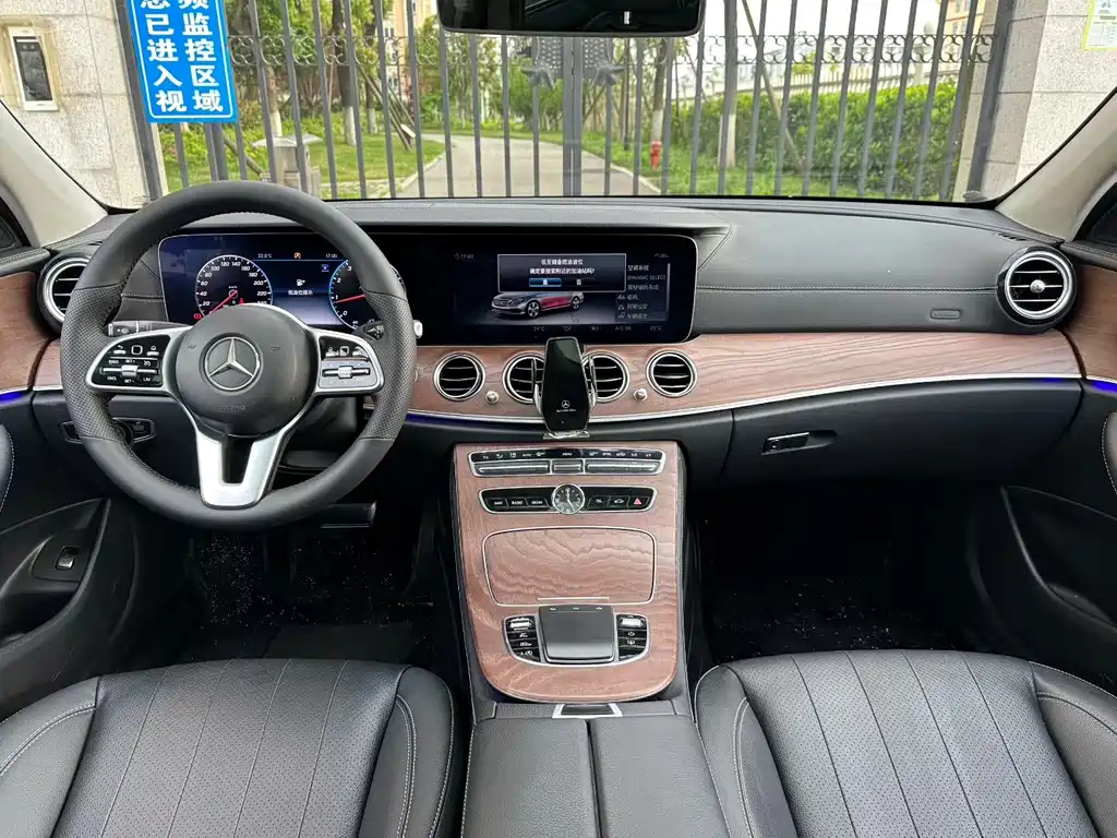 Mercedes-Benz E-Class 2019 — фото 5