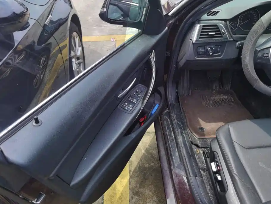 BMW 3 Series 2017