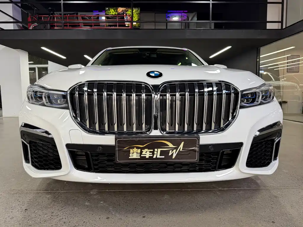 BMW 7 Series 2016 — фото 2