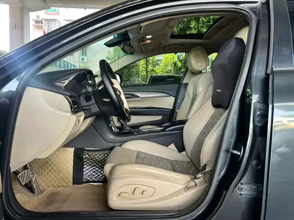 Cadillac ATS-L 2015