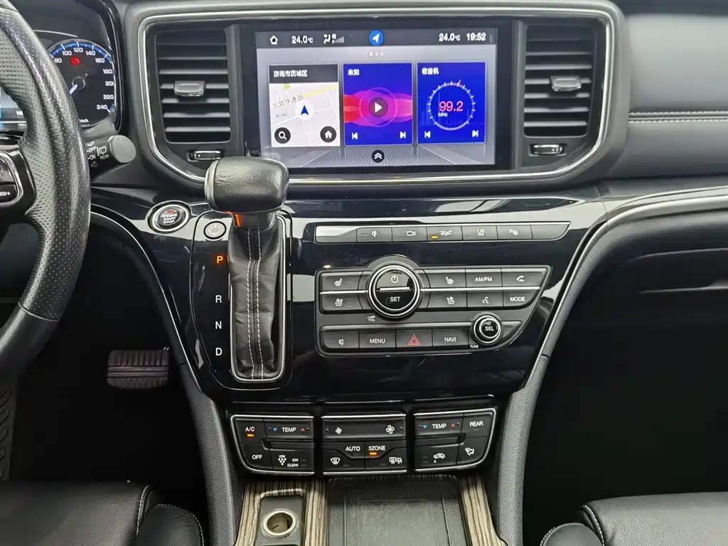 GAC Motor Trumpchi M8 2020 — фото 12