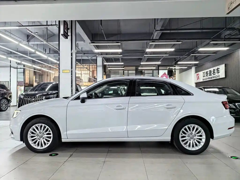Audi A3 2016 — фото 3