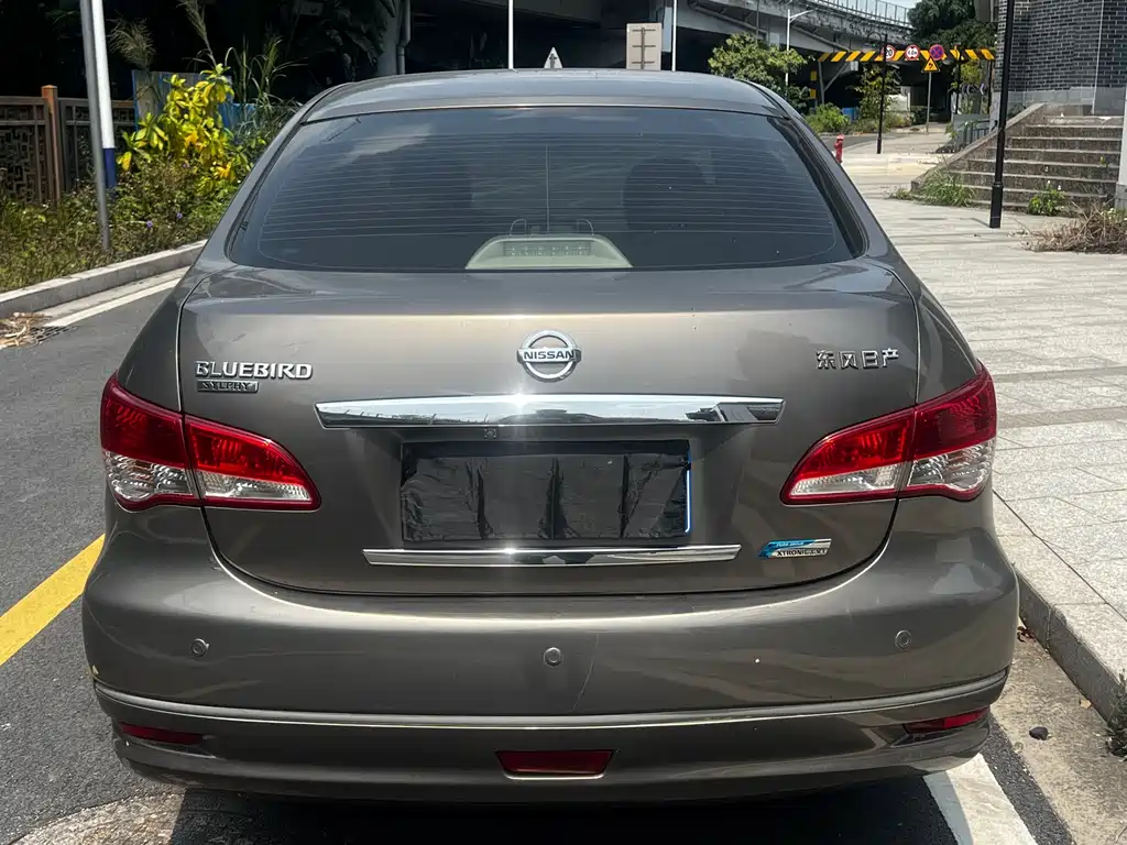 Nissan Sylphy 2010 — фото 13