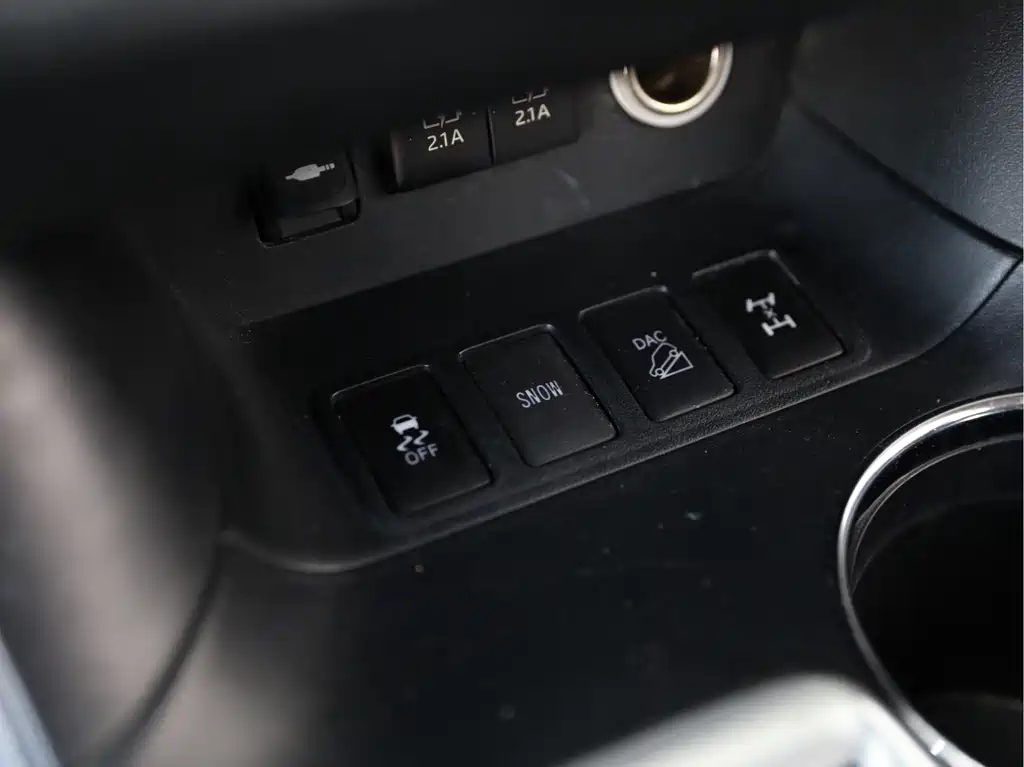 Toyota Highlander 2020 — фото 10