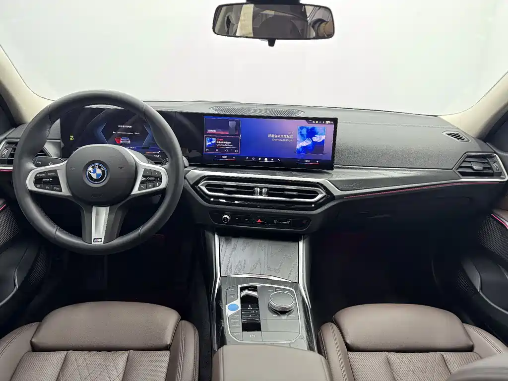 BMW i3 2024 — фото 8