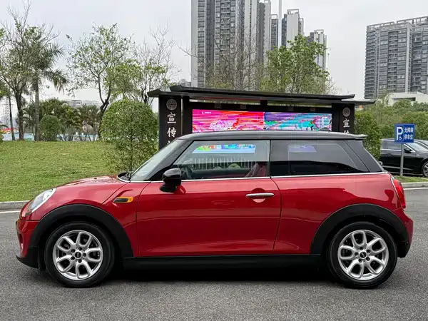 MINI MINI 2014
