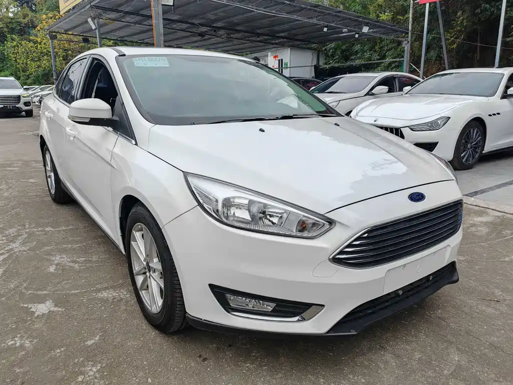 Ford Focus 2017 — фото 4