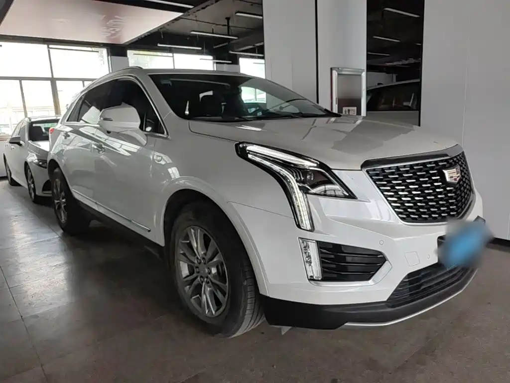 Cadillac XT5 2022 — фото 4