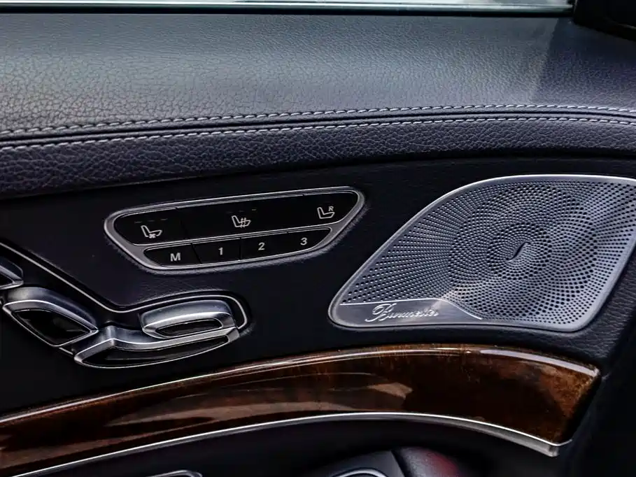 Mercedes-Benz S-Class 2015 — фото 27