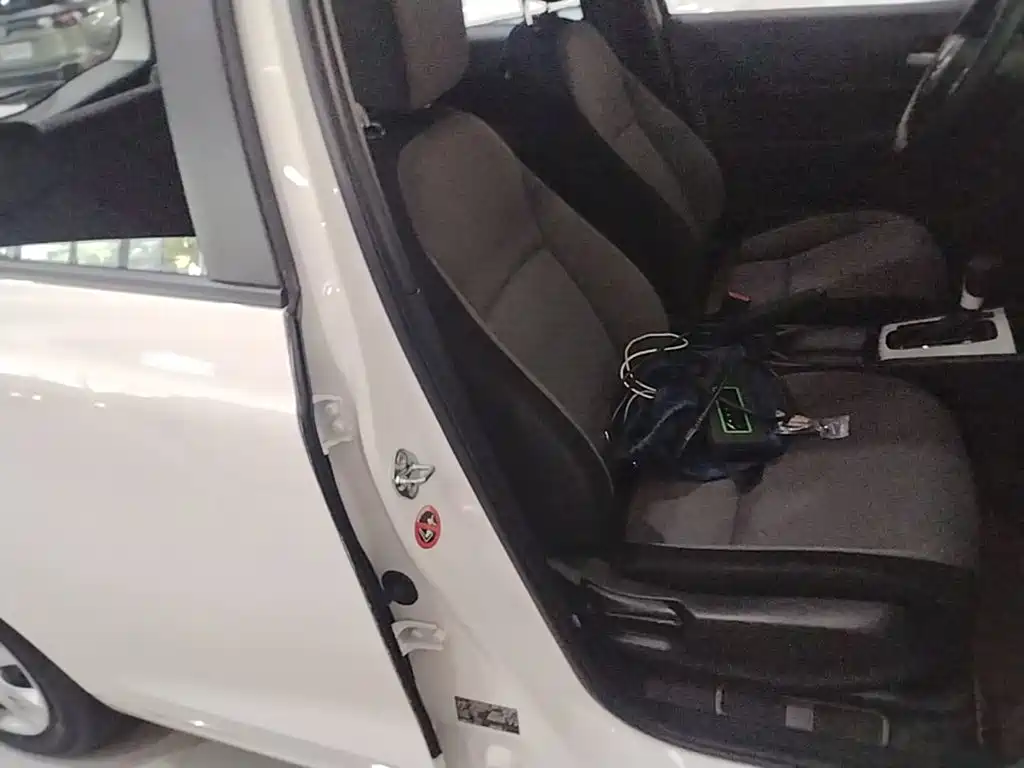 Honda Fit 2023 — фото 25