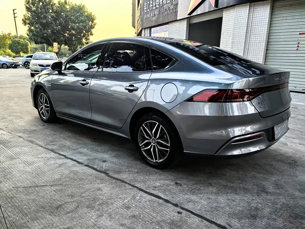 BYD Qin PLUS 2022 — фото 6