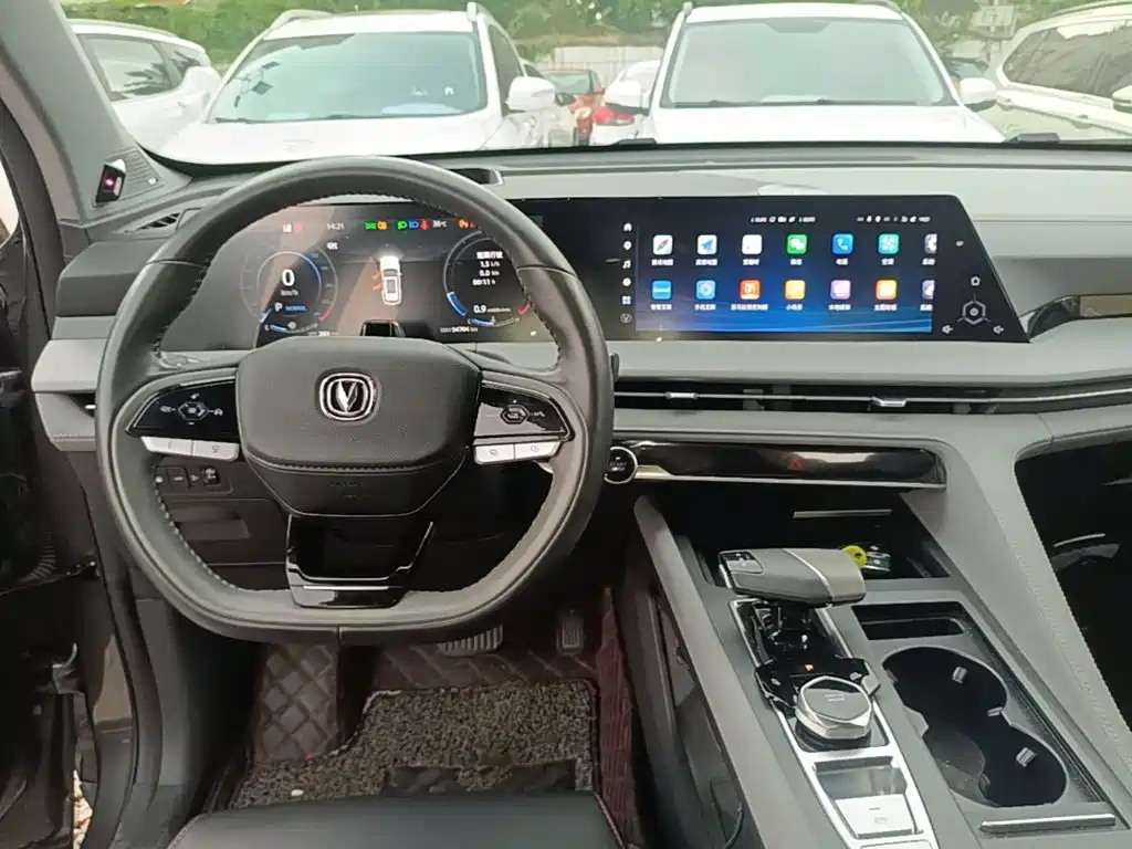 Changan CS75 PLUS 2023 — фото 10