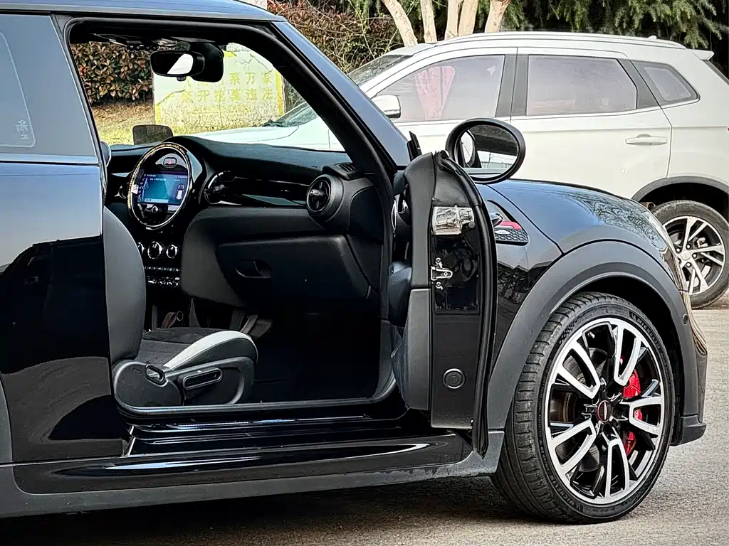 MINI JCW 2022 — фото 14