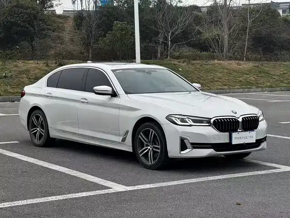 BMW 5 Series 2023