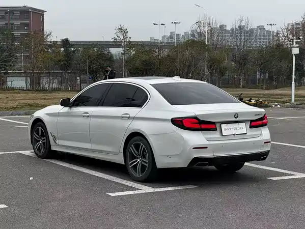 BMW 5 Series 2023