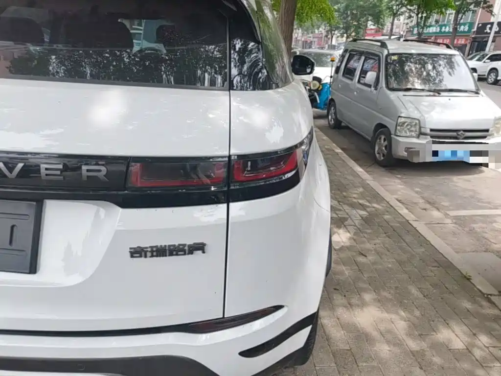 Land Rover Evoque 2020 — фото 8