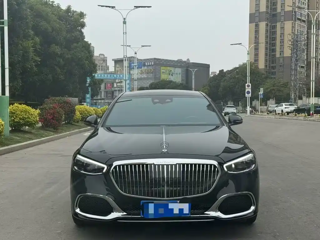 Mercedes-Benz Maybach S-Class 2024