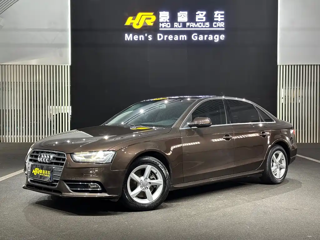 Audi A4L 2015