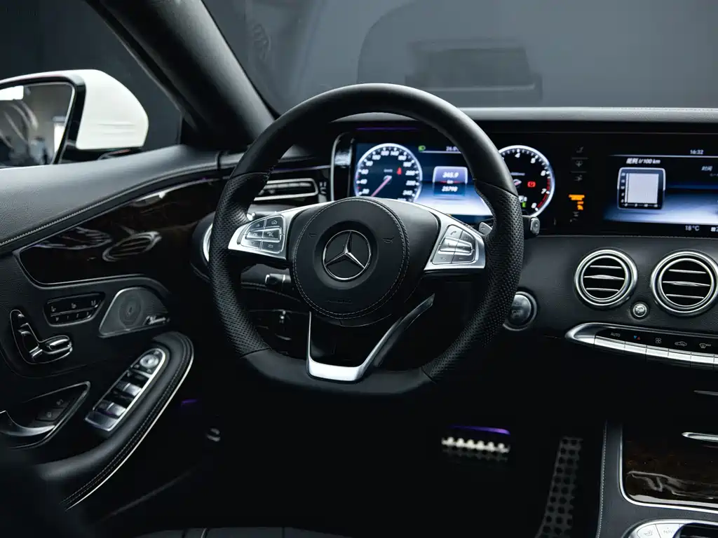 Mercedes-Benz S-Class 2017 — фото 17