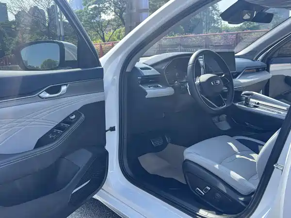 Geely Xingrui 2023