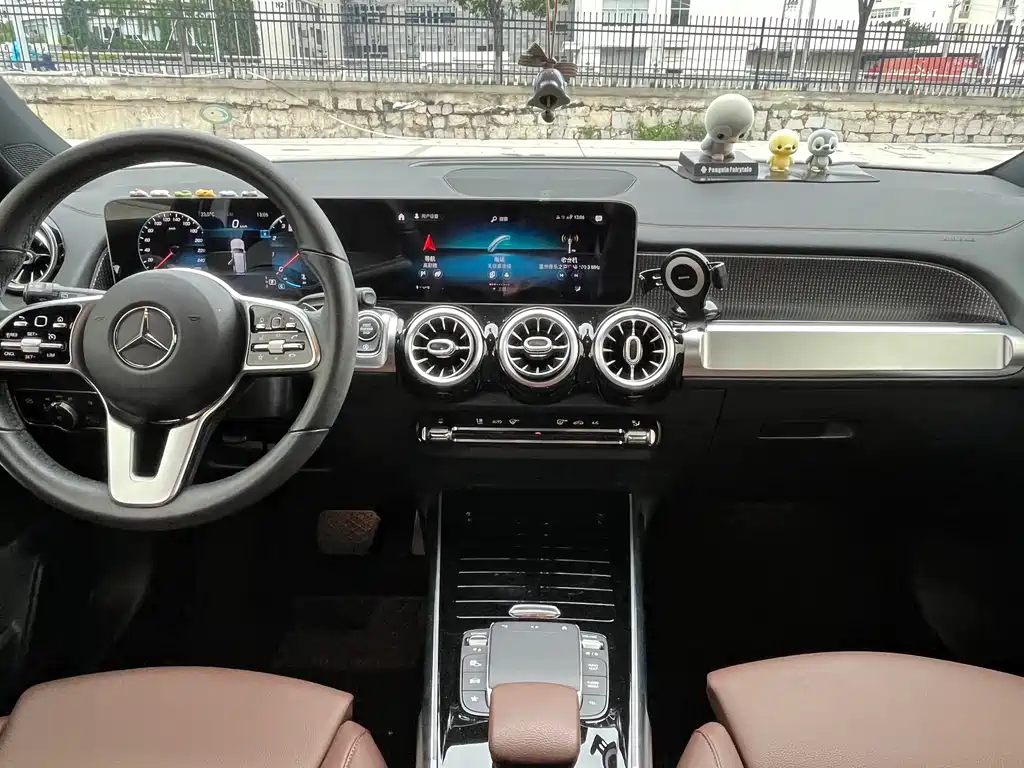 Mercedes-Benz GLB 2020 — фото 17