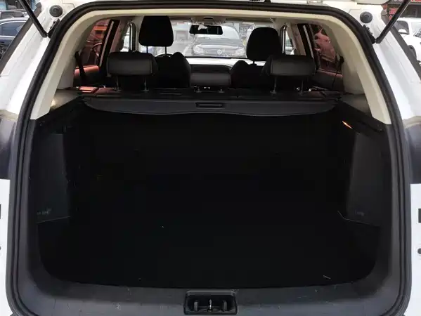 Geely Boyue 2021